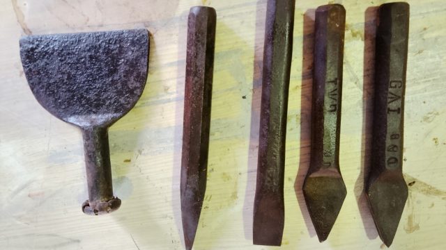 image of a set of Navy cold chesels
