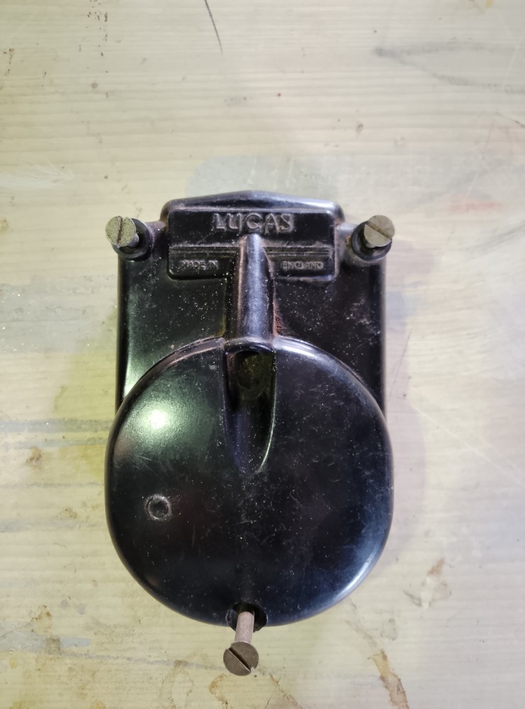 image of a second lucas magneto cover for single cylinder blaxland