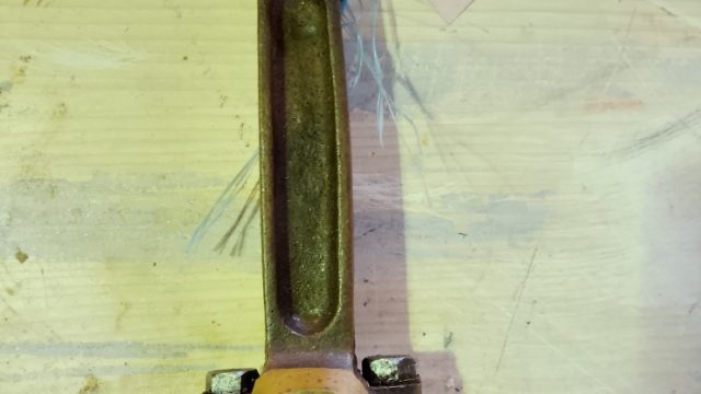 Image of a second hand bronze Blaxland conrod