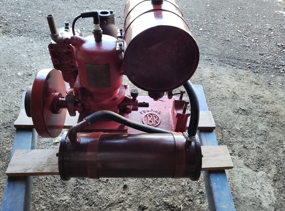 Image of a second hand Blaxland 3HP Pumping Plant circa 1950's
