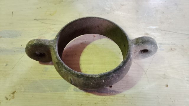 image of a galvanised steel mast head ring